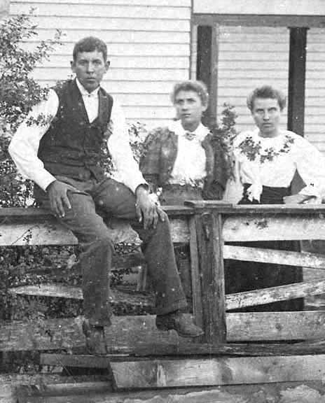 Baulch Fam Cullen Hattie Susie